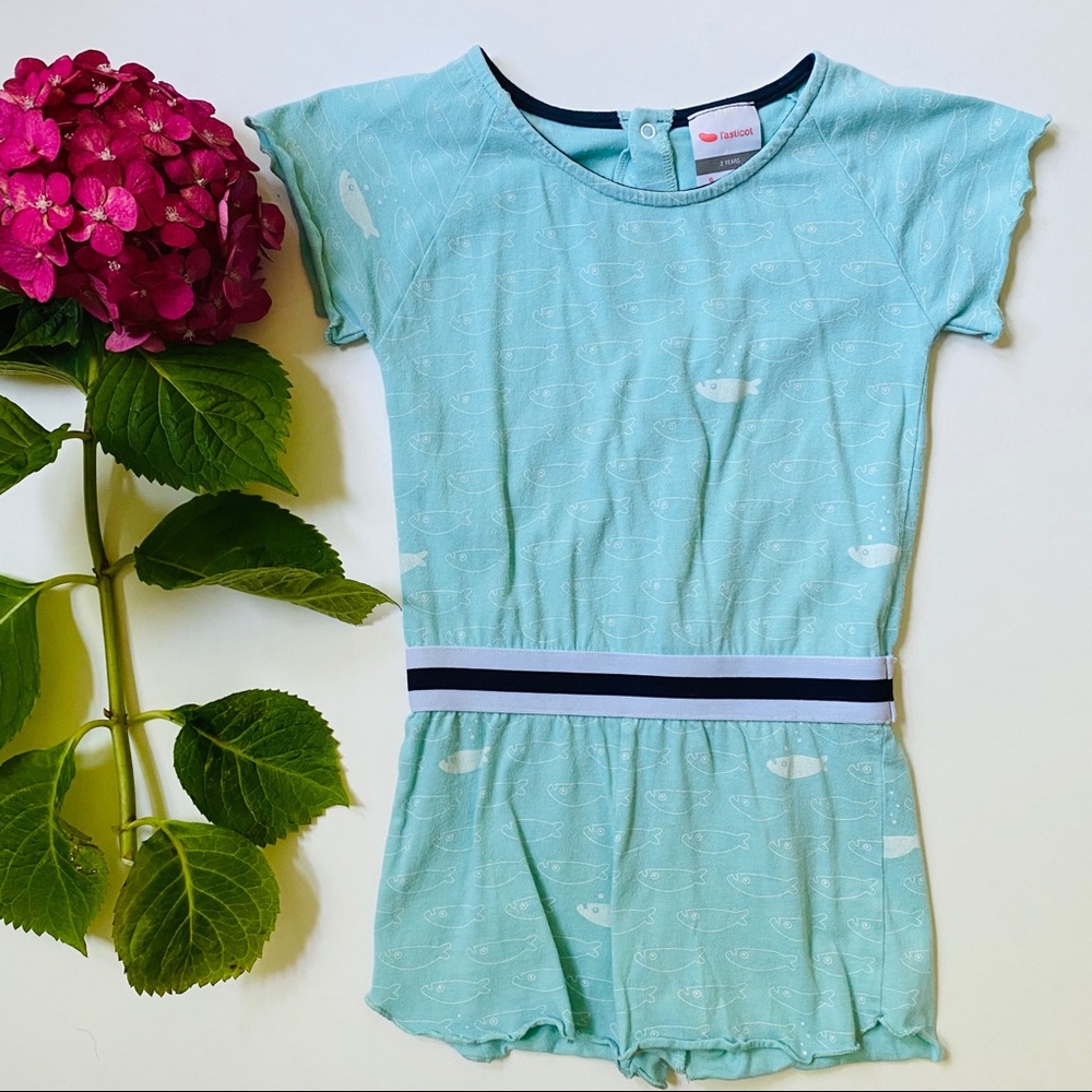 l’asticot blue whale shortsuit / romper (2T)
